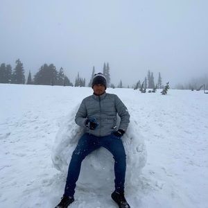 Meet your Posher, Abel